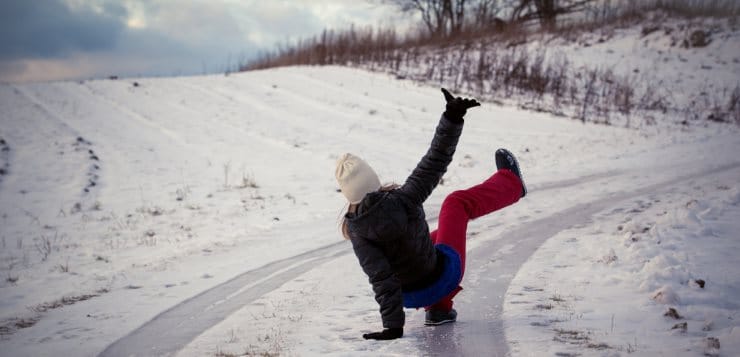 lady falling in snow